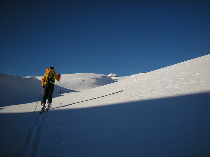 En montant à la Tête du Colonney avant la face Nord