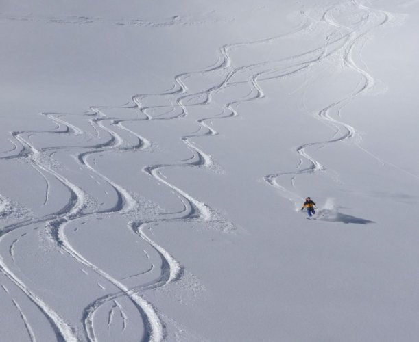 Poudreuse sur la haute-route