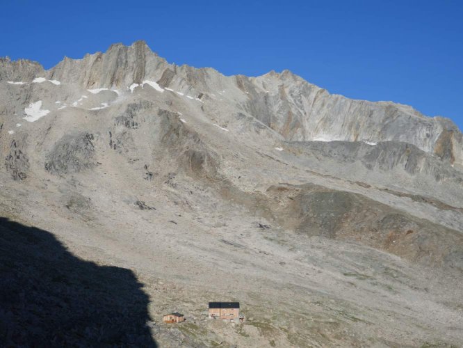 Le Pizzo d'Andolla, Portjengrat et refuge Almageller