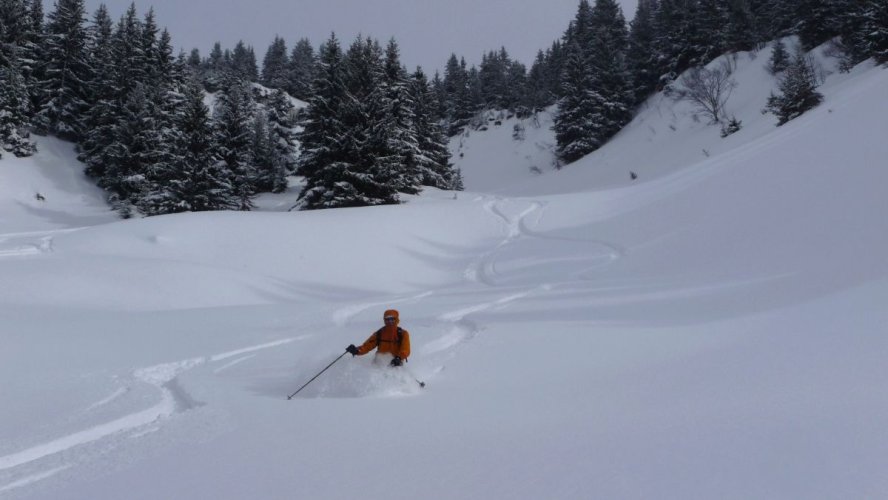 Grosse poudre pour descendre sur la Giettaz