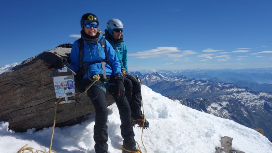 Au sommet de la pointe Dufour à 4634 m