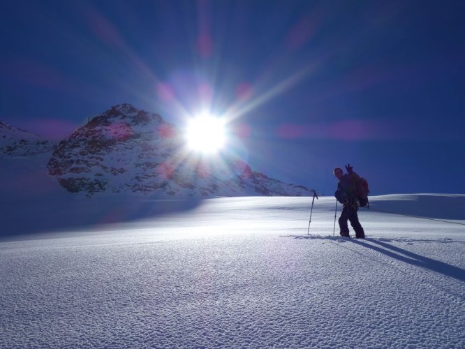 Sur les glaciers de la couronne Impériale