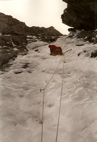 Yannick en goulotte du côté de Frébouze en 1997