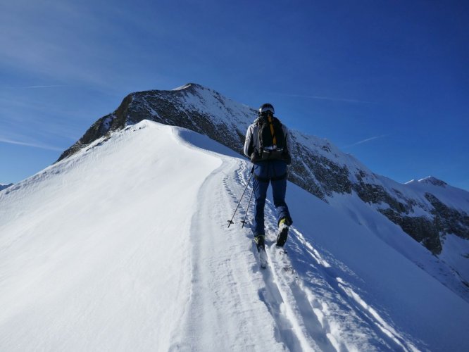 Arrivée à la Cime de Février