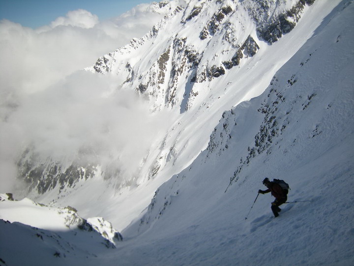 Descente du couloir nord de Chaborgne