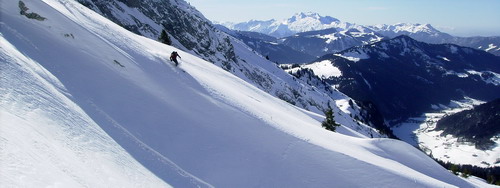 Franck en action à la descente de la combe de Chombas grand ski à la descente de la combe de Chombas